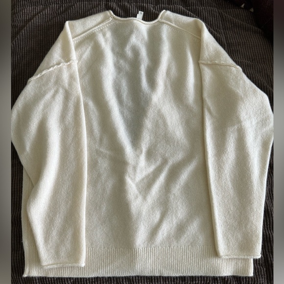 Aritzia Cashmere Sweater/ cardigan - Picture 2 of 6